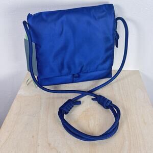 NWT VERA BRADLEY Crossbody Purse Baird Hipster Peacoat solid Blue FREE SHIPPING